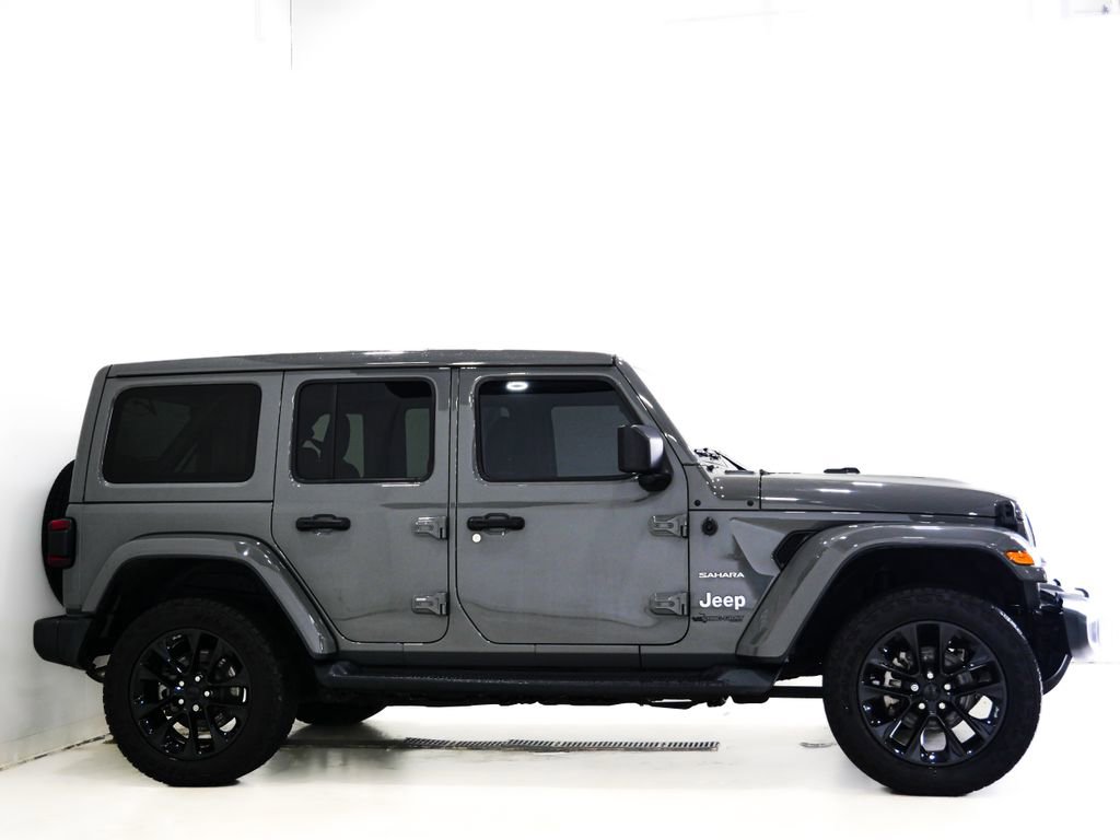 Used 2021 Jeep Wrangler Unlimited Sahara w/ Cold Weather Group AWD/4WD image 5