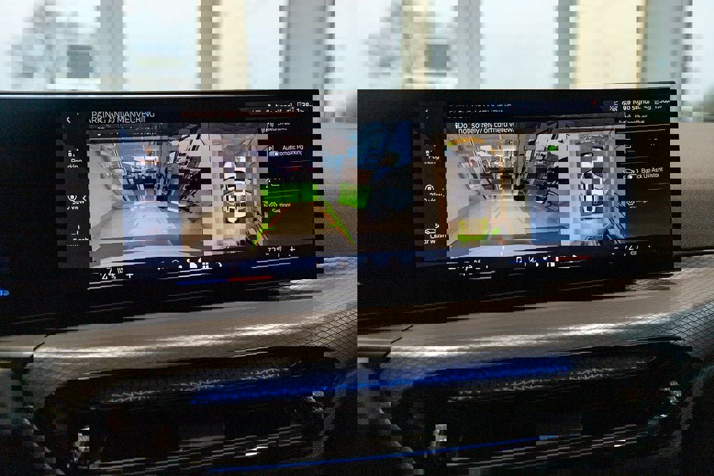 Used 2026 BMW 330i xDrive 330i xDrive w/ M Sport Package image 31