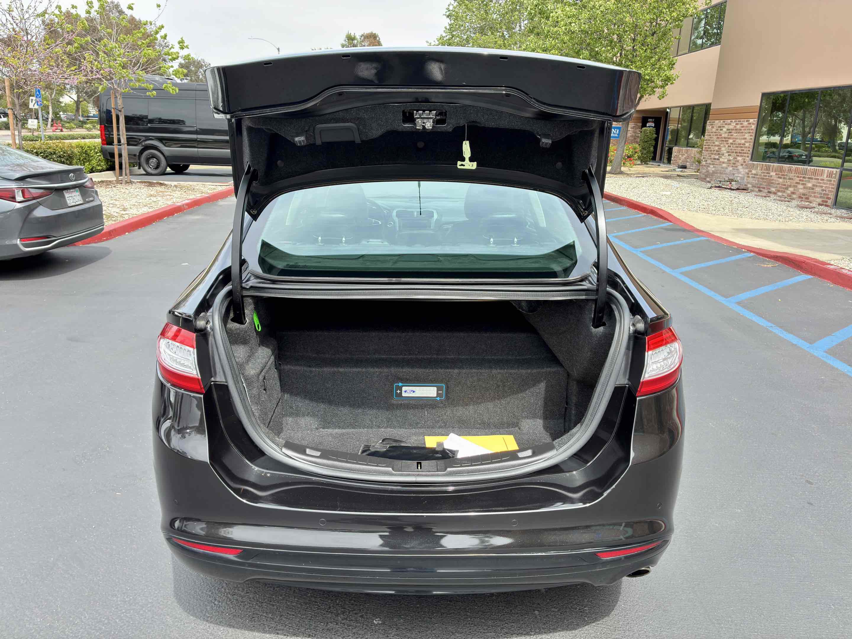 Used 2015 Ford Fusion Energi Titanium image 46