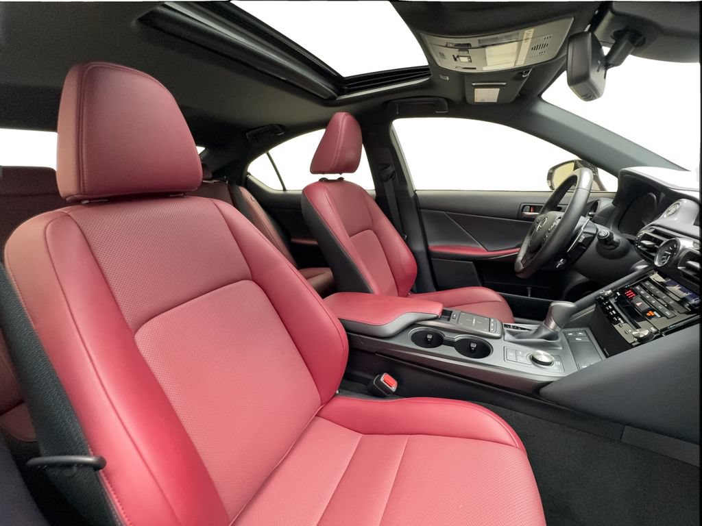 Used 2023 Lexus IS 300 w/ Comfort Package RWD image 31