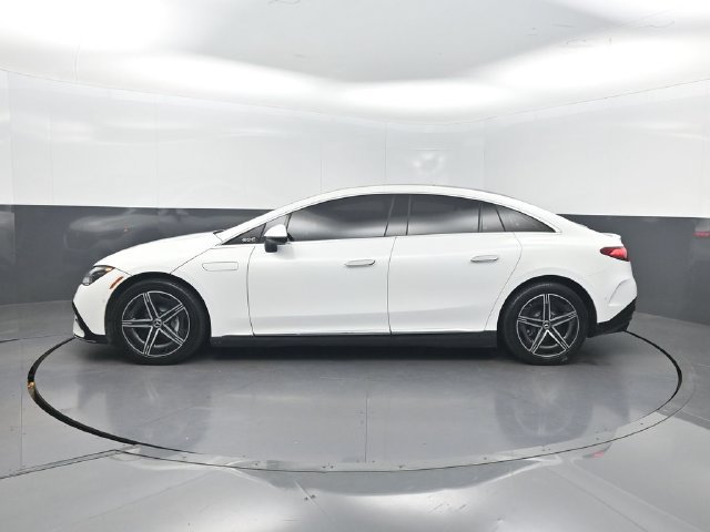 Used 2023 Mercedes-Benz EQE 500 4MATIC Sedan w/ Pinnacle Trim Package image 3
