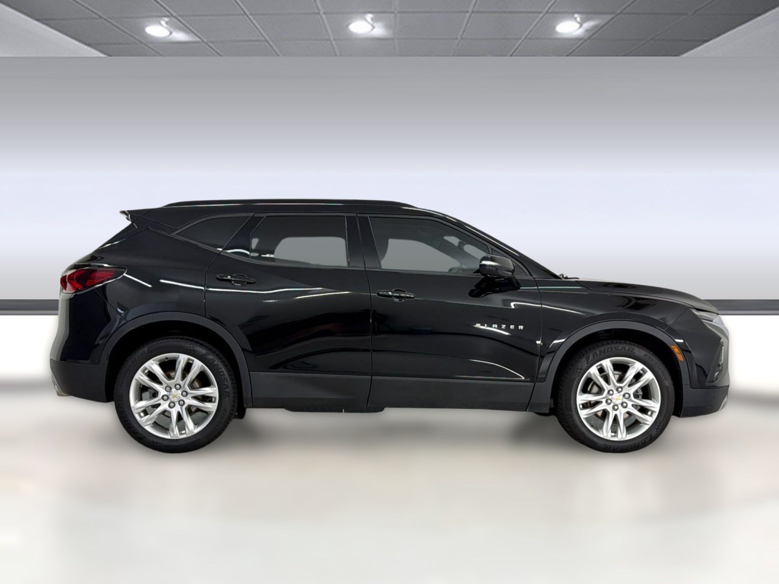 Used 2022 Chevrolet Blazer LT w/ Sound & Technology Package FWD image 8