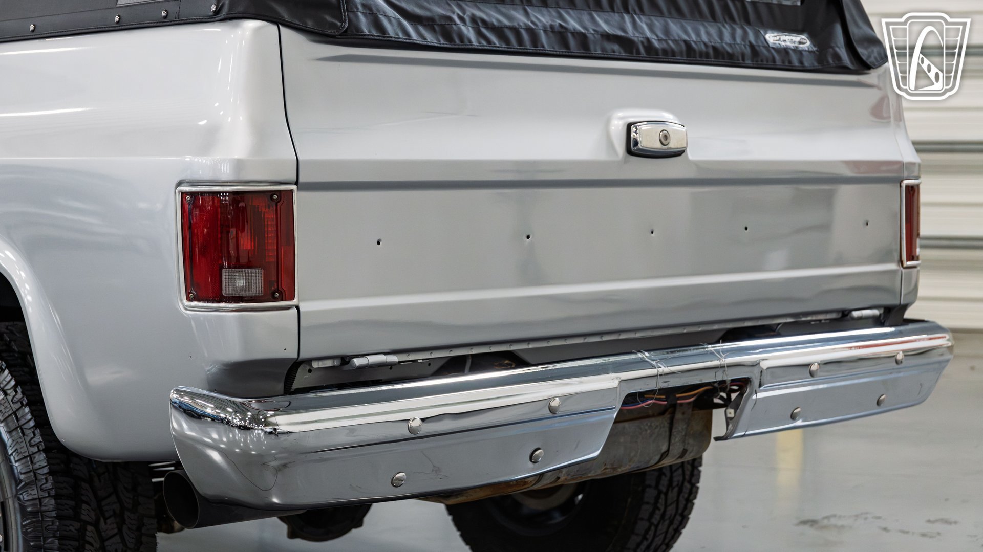 Used 1991 Chevrolet Blazer 4WD image 9