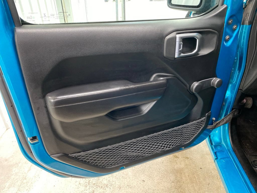 Used 2019 Jeep Wrangler Sport AWD/4WD image 24