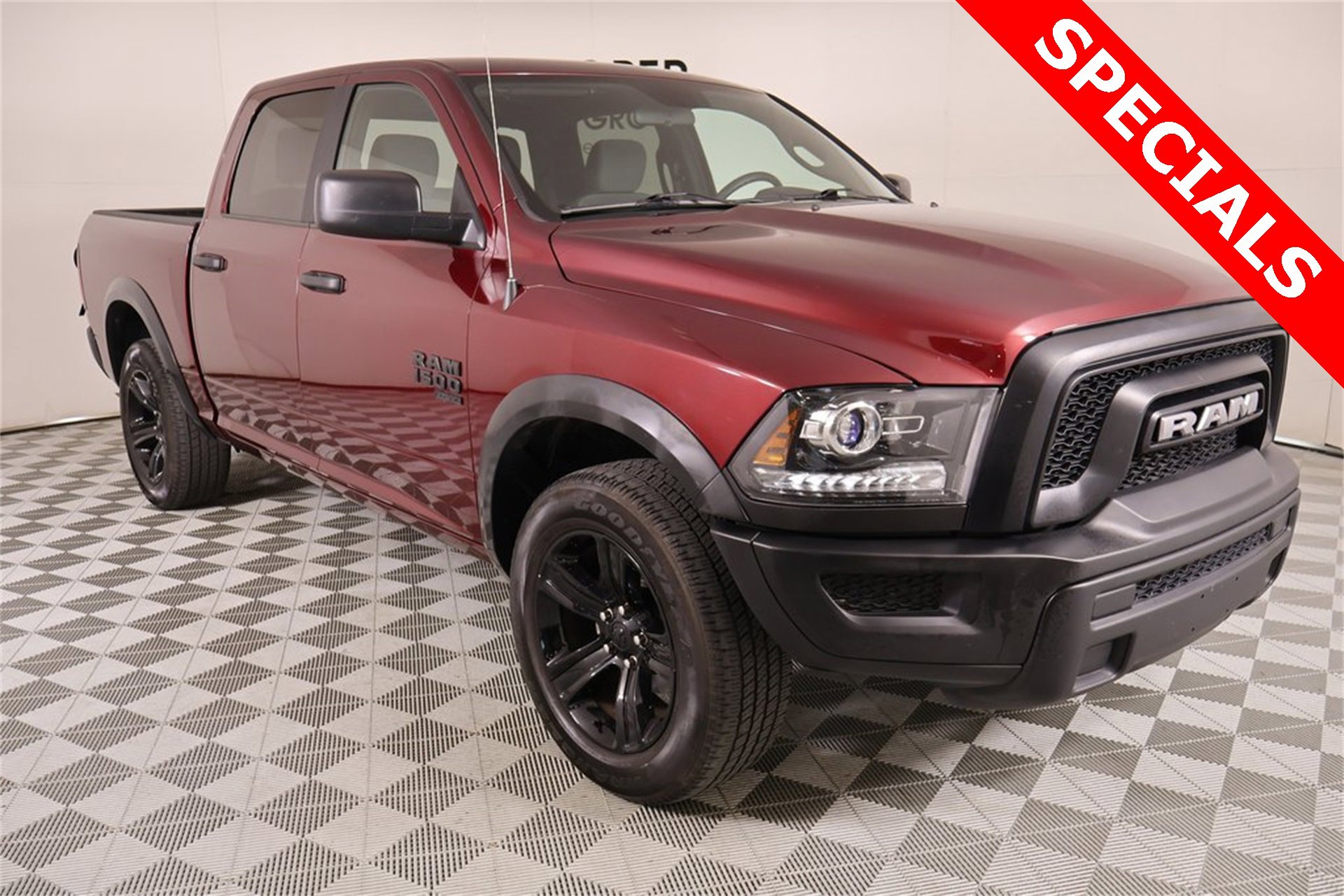 Used 2024 RAM 1500 Classic Warlock image 1
