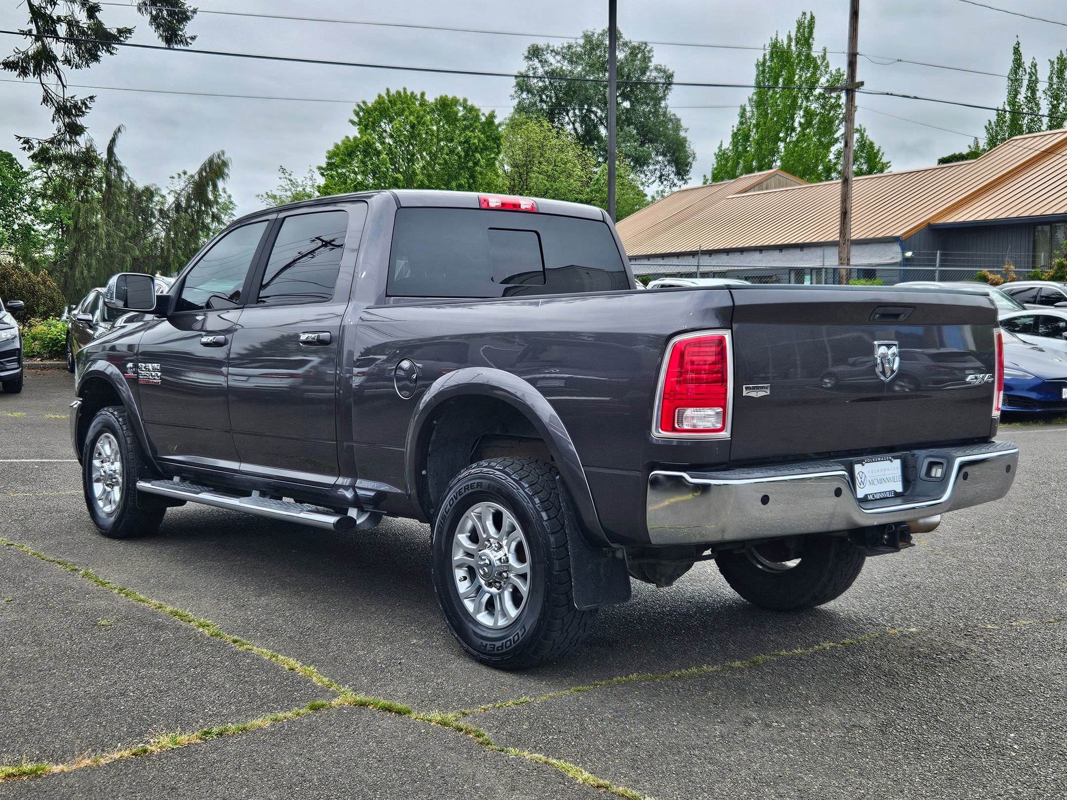 Used 2014 RAM 2500 Laramie w/ Convenience Group AWD/4WD image 3