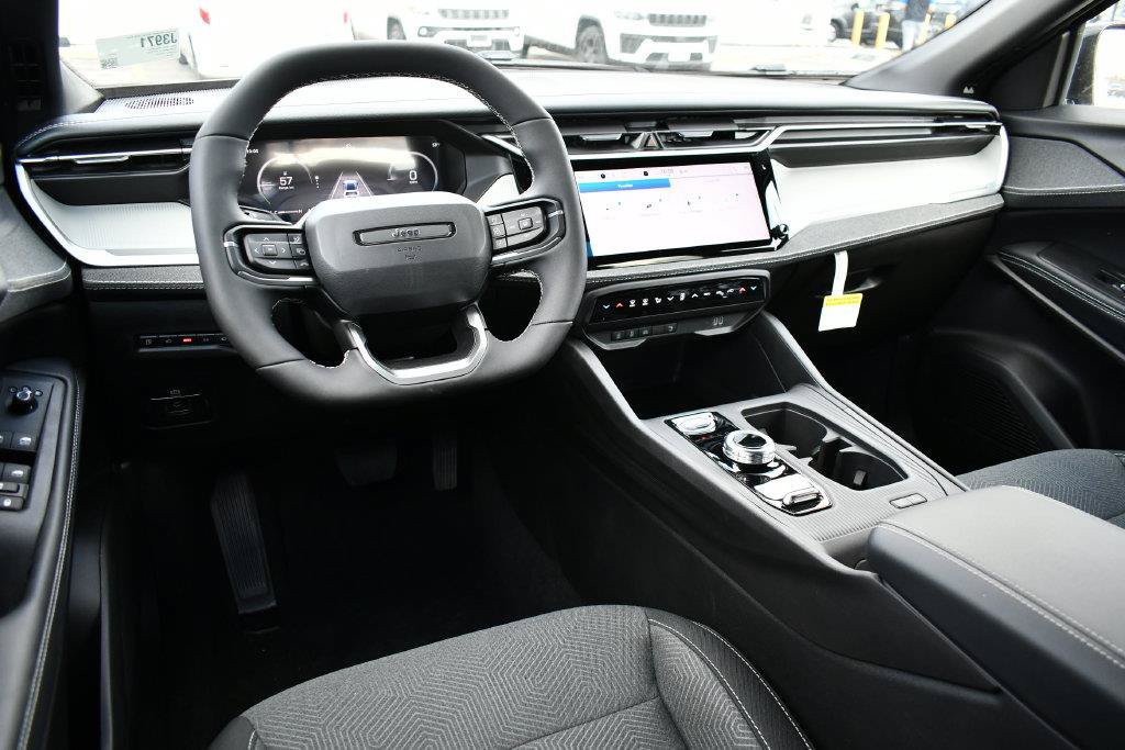 New 2026 Jeep Cherokee Laredo AWD/4WD image 10