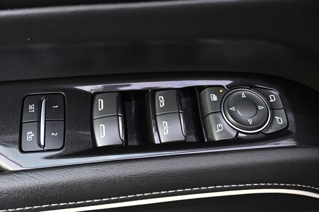 Certified 2023 Cadillac Escalade Premium Luxury image 24