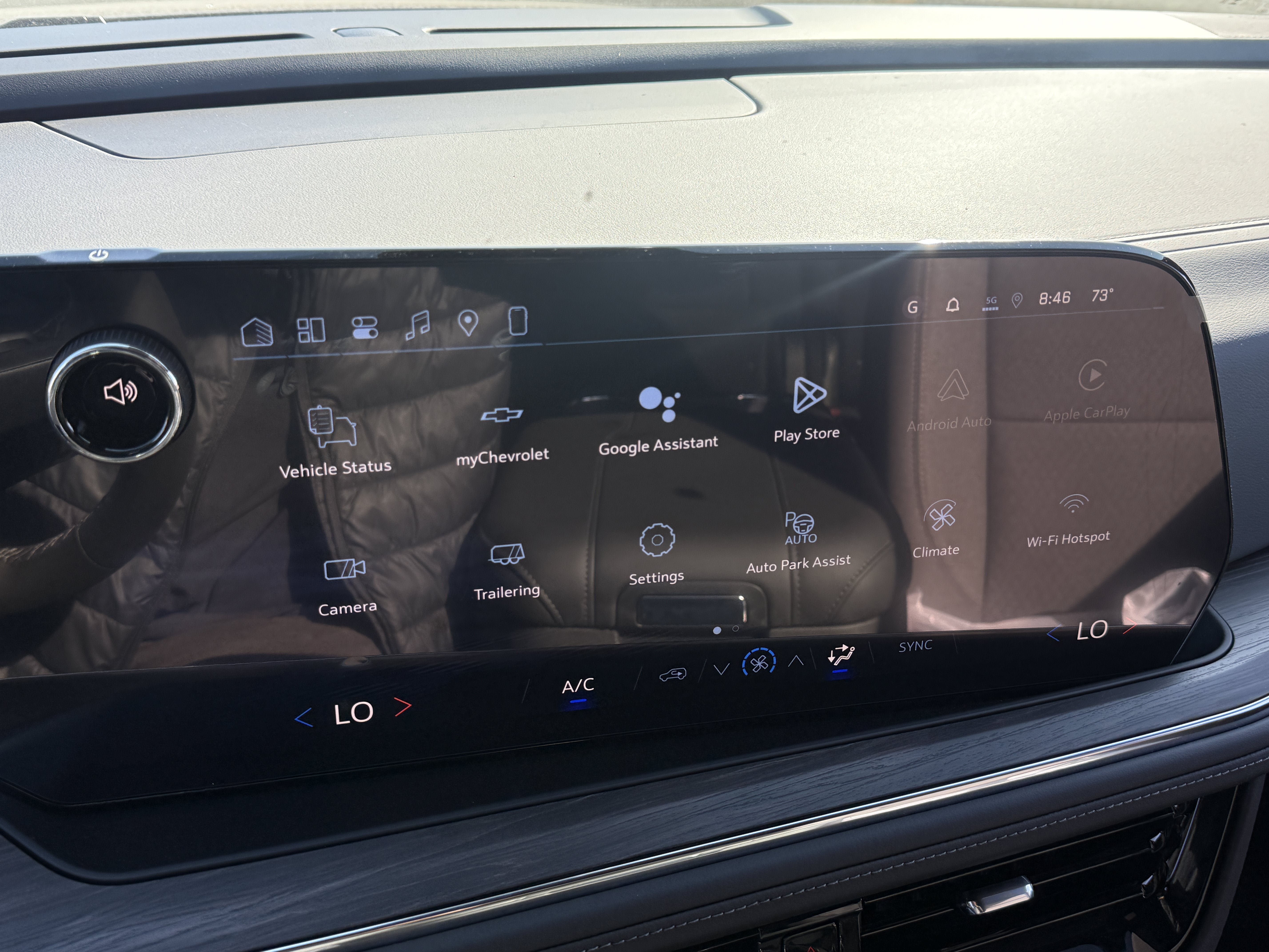 New 2026 Chevrolet Tahoe LS w/ LPO, Dark Essentials Package AWD/4WD image 16