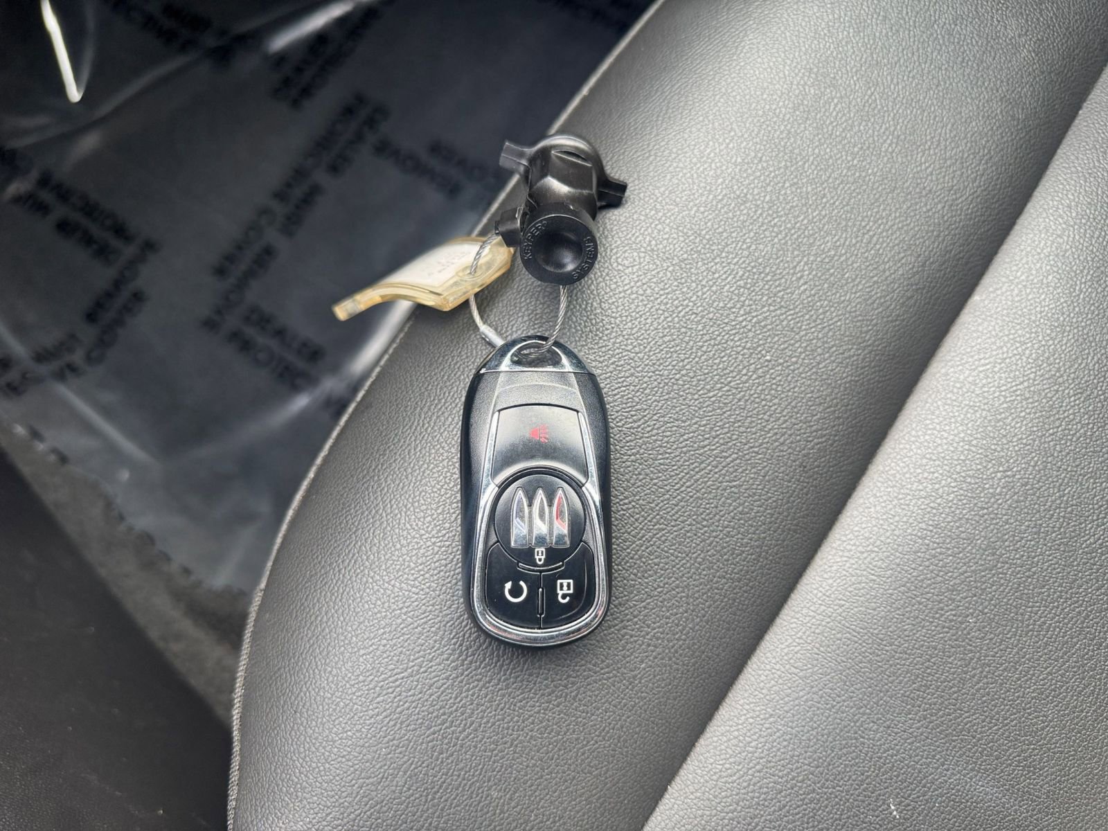 Used 2025 Buick Envista Sport Touring image 22