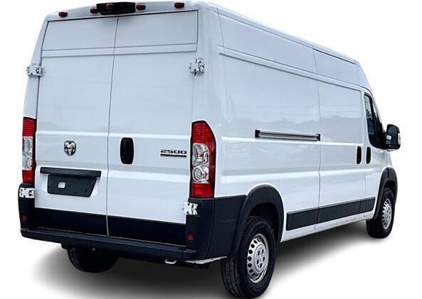 Used 2026 RAM ProMaster 2500 w/ Convenience Group FWD image 3