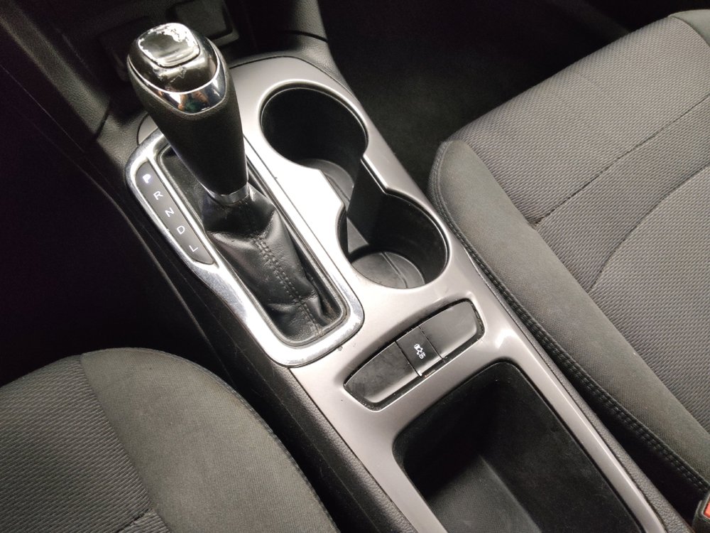 Used 2017 Chevrolet Cruze LT FWD image 26