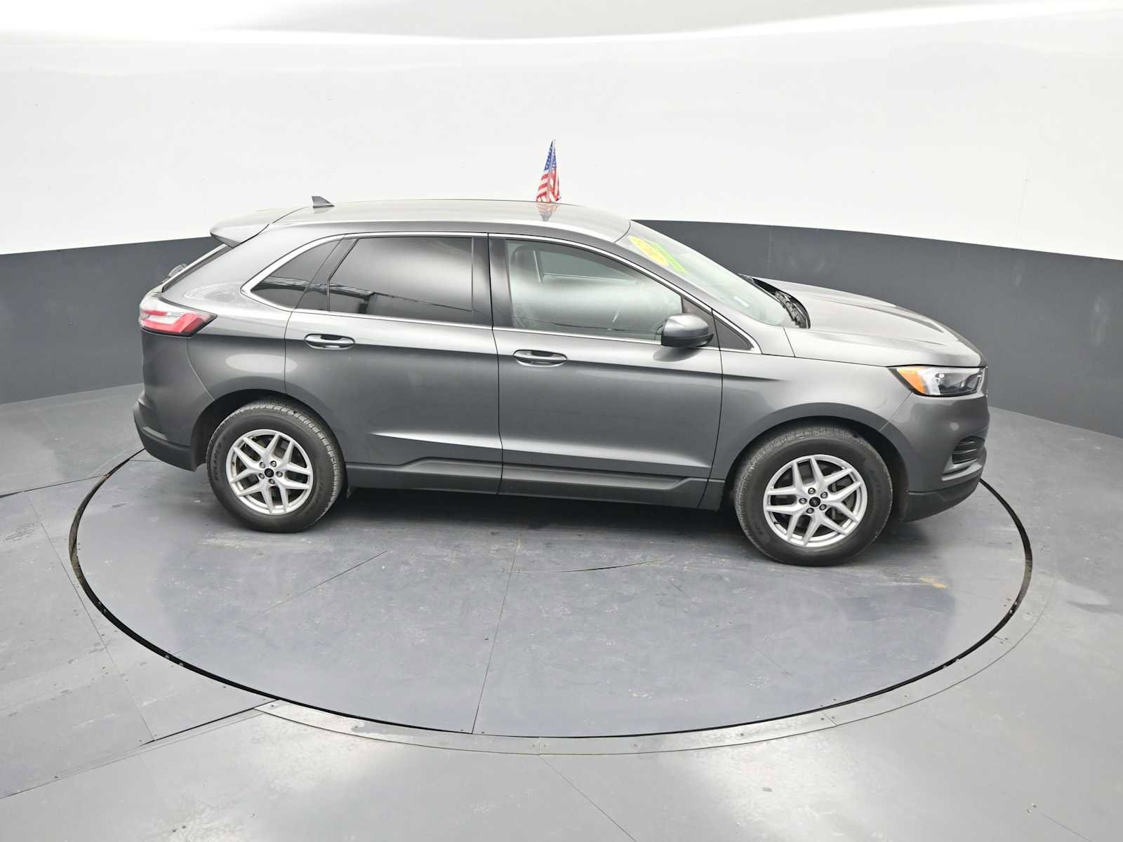 Used 2023 Ford Edge SEL AWD/4WD image 29
