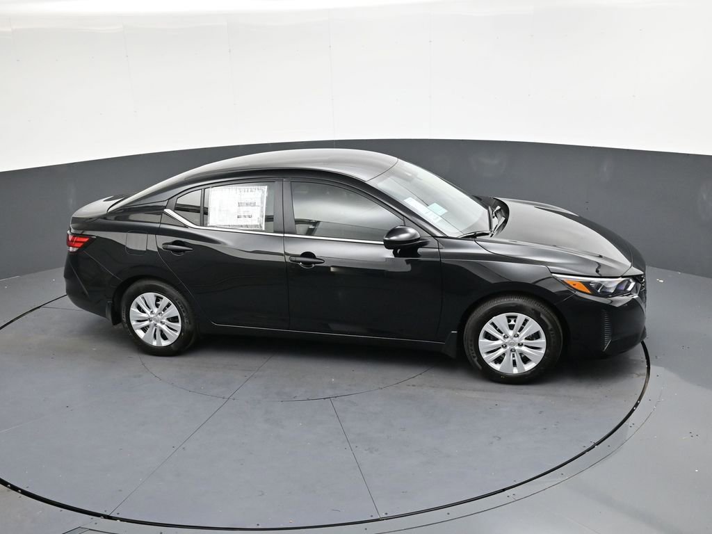 Certified 2025 Nissan Sentra S image 18