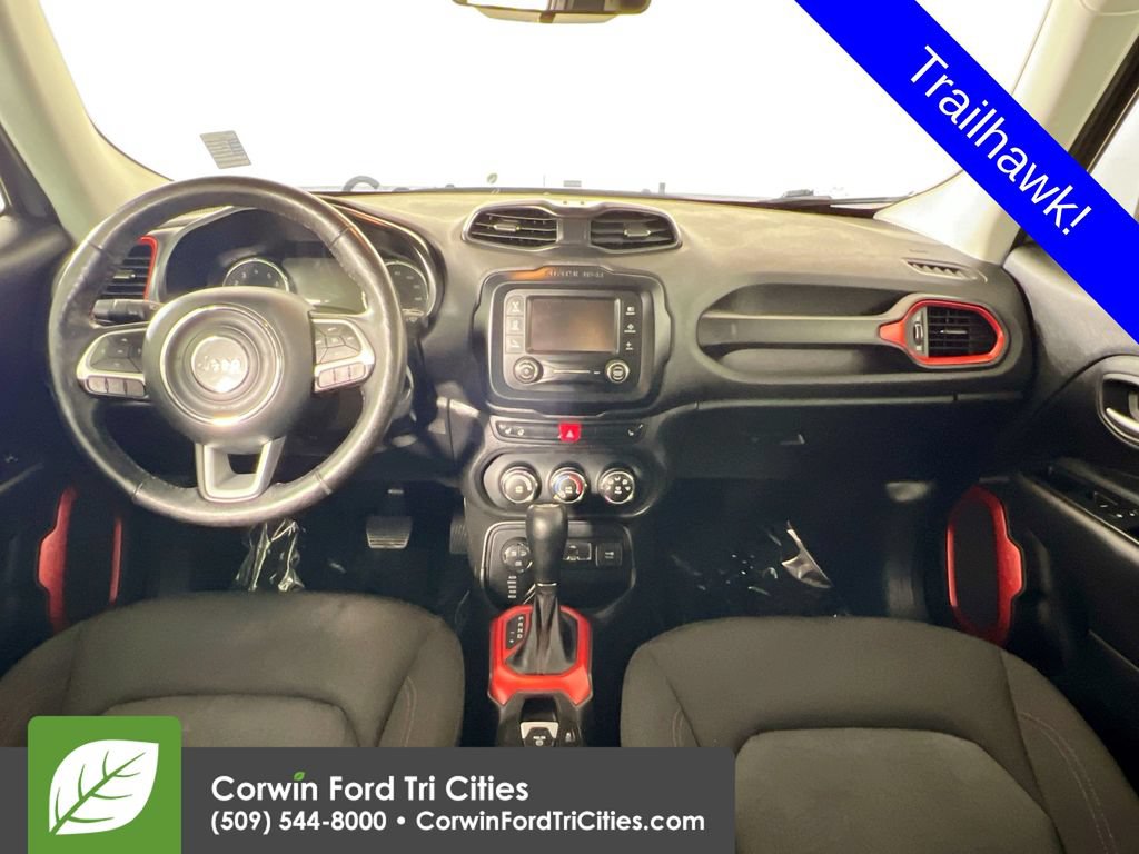 Used 2017 Jeep Renegade Trailhawk w/ Cold Weather Group II AWD/4WD image 7