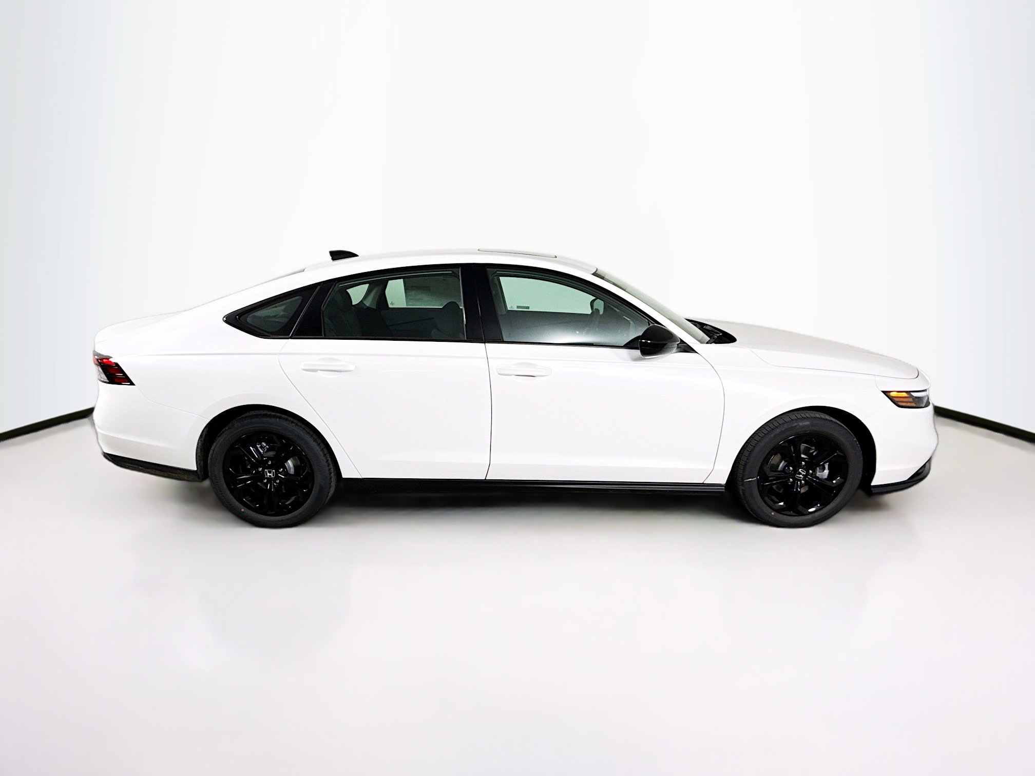 New 2025 Honda Accord SE image 2