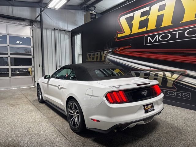 Used 2017 Ford Mustang Premium image 15