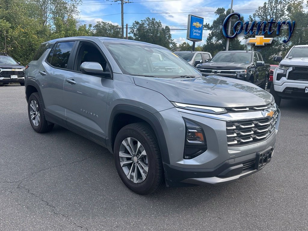 Used 2026 Chevrolet Equinox LT AWD/4WD image 1