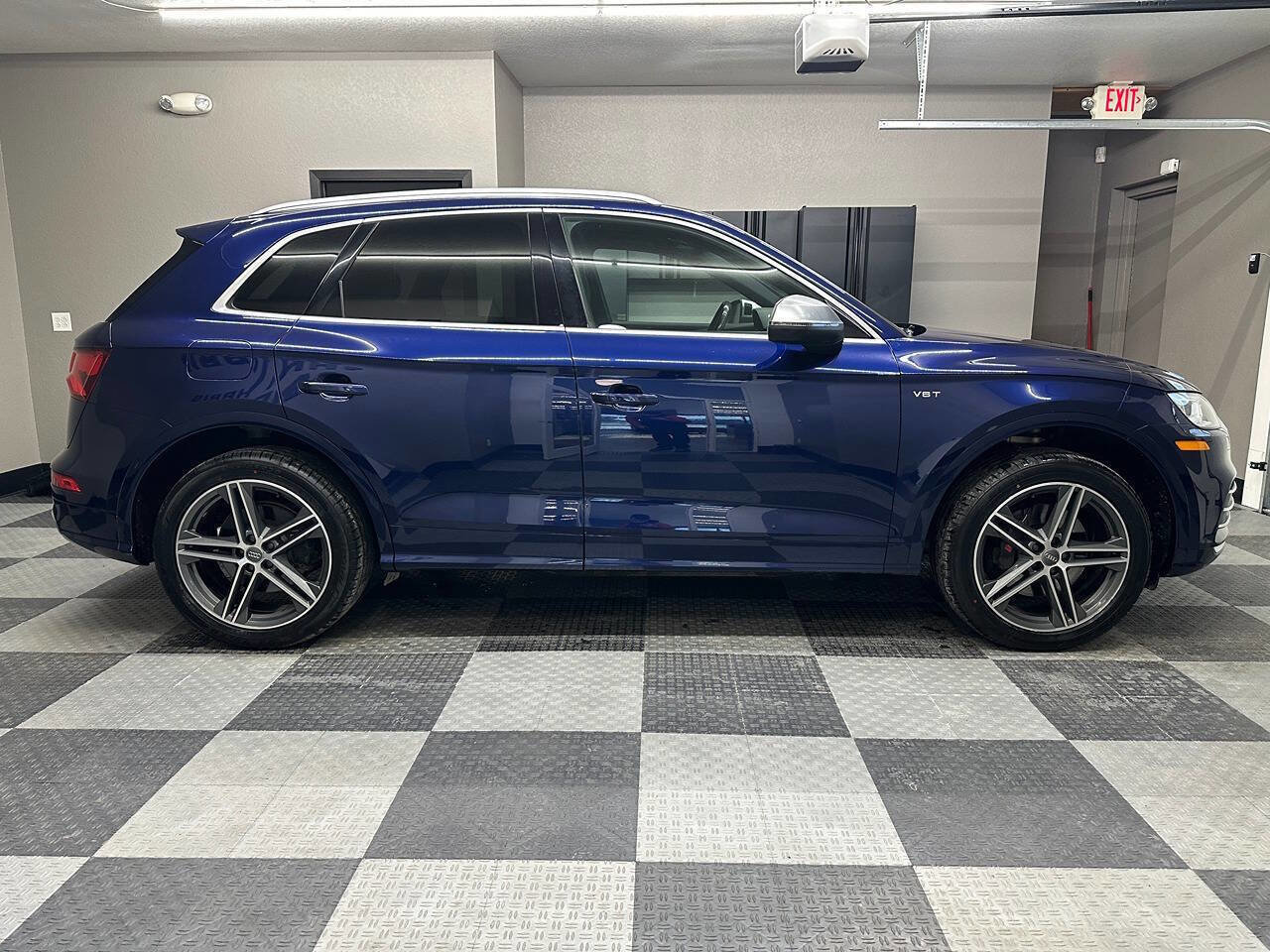 Used 2018 Audi SQ5 Premium Plus w/ Navigation Package image 6