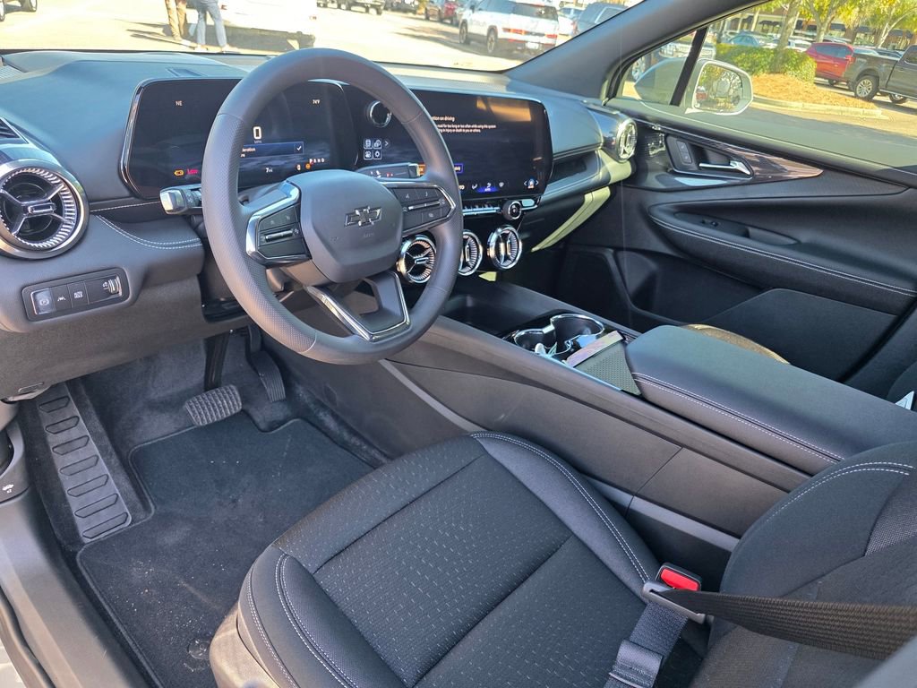 New 2025 Chevrolet Blazer EV LT w/ Midnight/Sport Edition FWD image 10