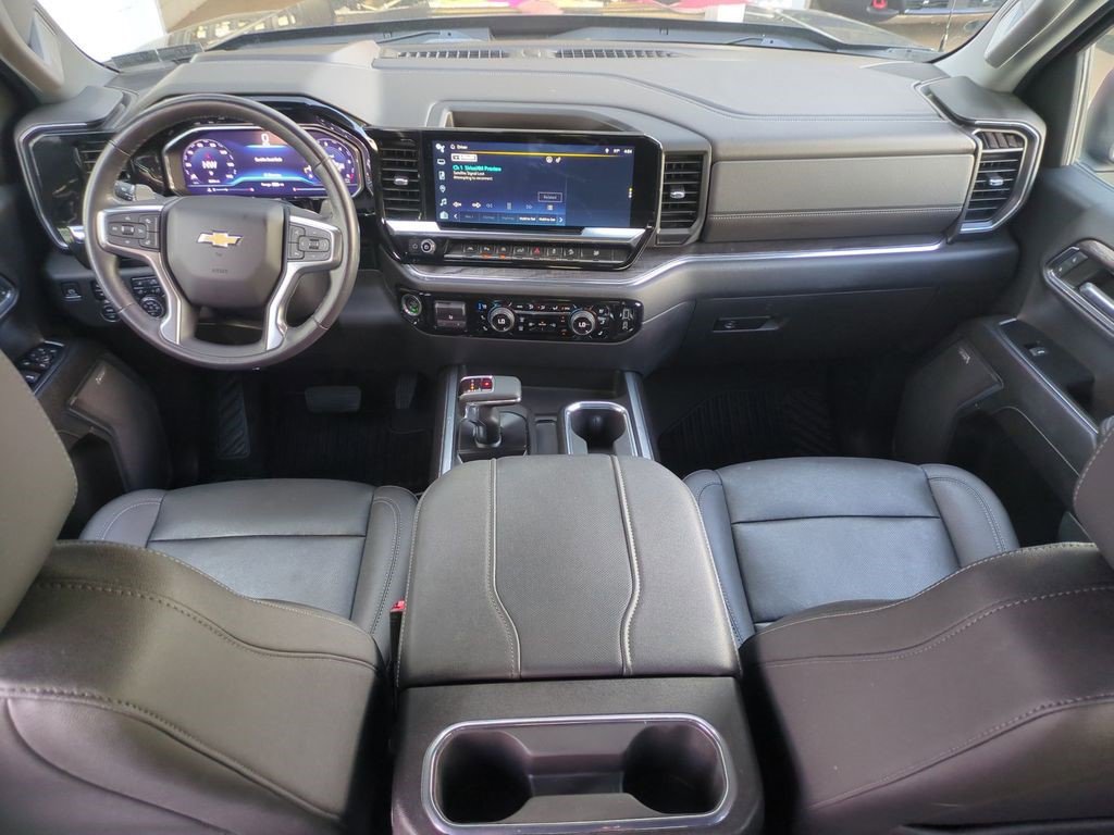 Certified 2023 Chevrolet Silverado 1500 LTZ w/ Technology Package AWD/4WD image 8