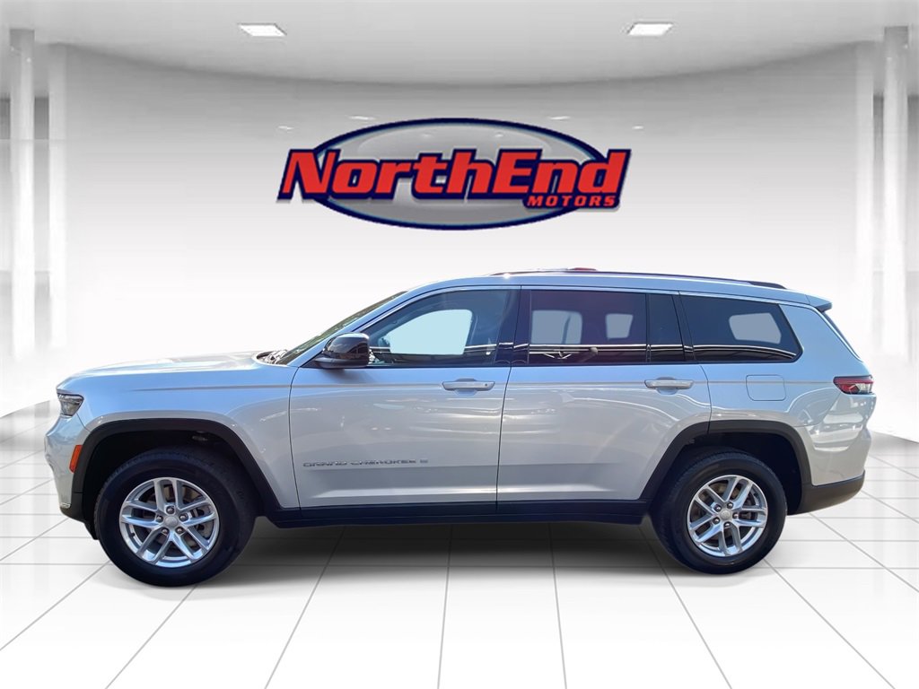 Used 2023 Jeep Grand Cherokee L Laredo w/ Luxury Tech Group I image 4