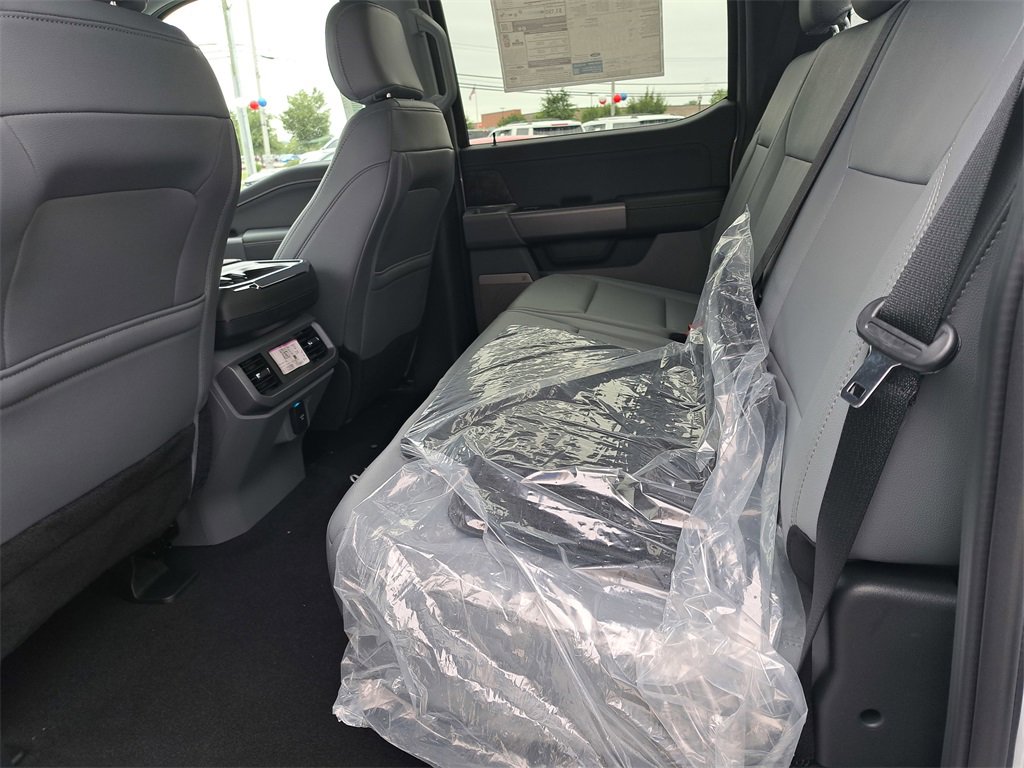New 2025 Ford F150 Lightning Flash image 13