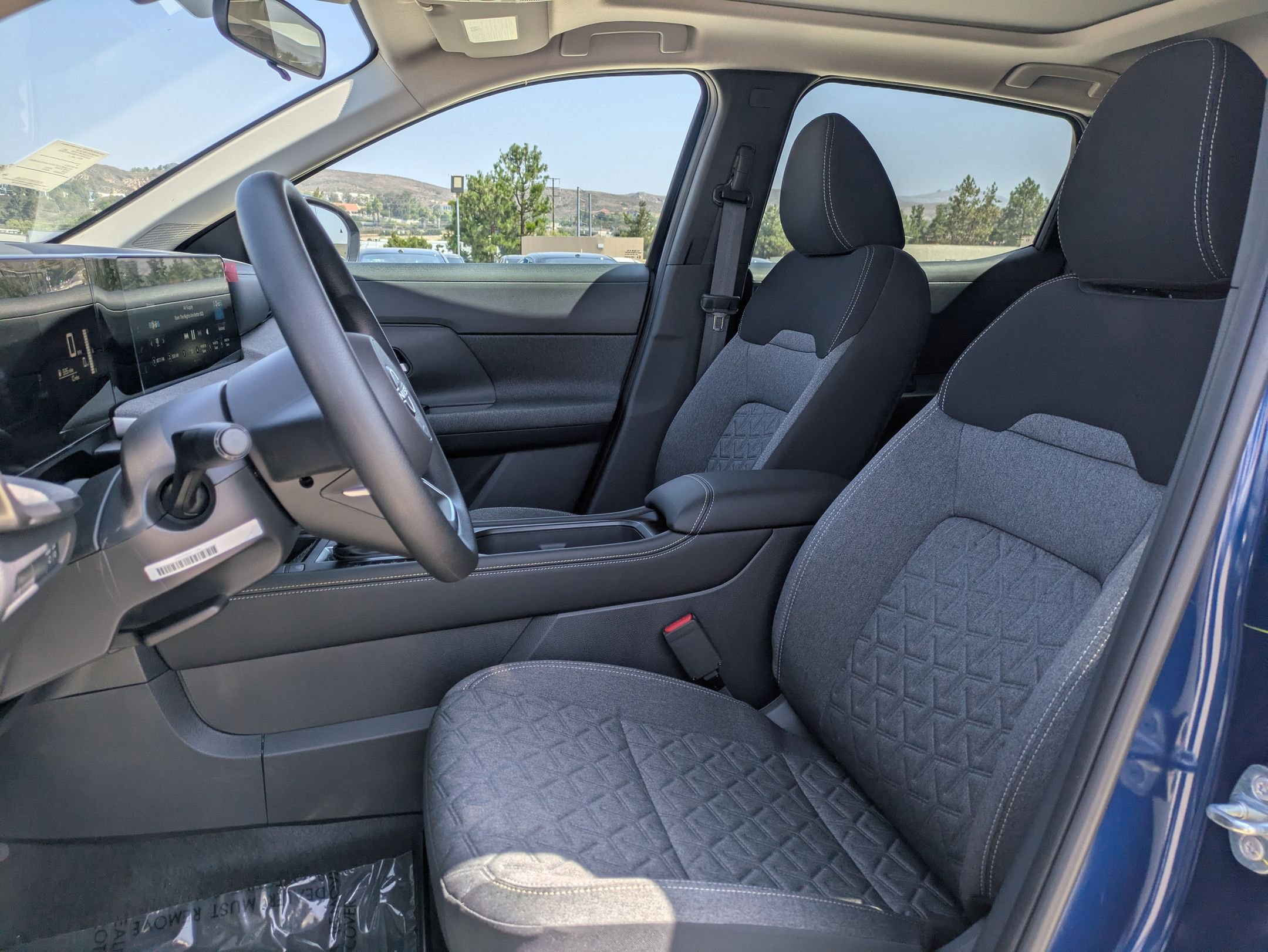 New 2025 Nissan Kicks SV w/ SV Premium Package image 12