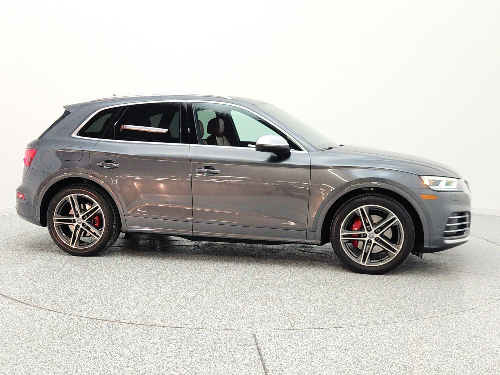 Used 2019 Audi SQ5 Premium Plus AWD/4WD image 4