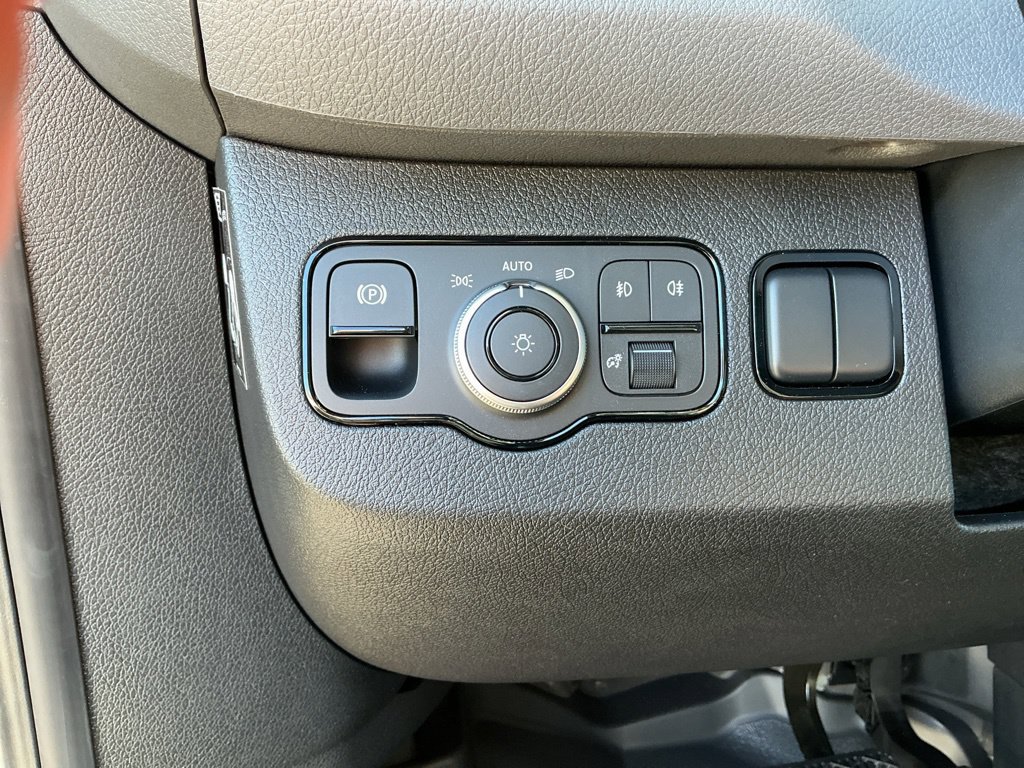 New 2026 Mercedes-Benz Sprinter 2500 image 19