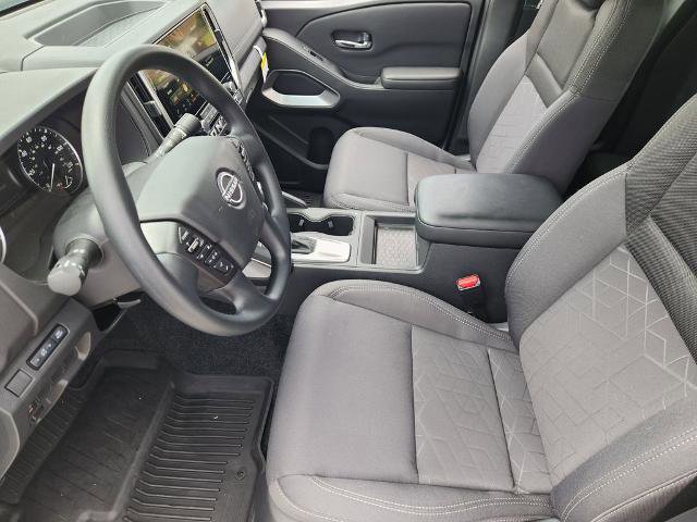 Certified 2025 Nissan Frontier SV AWD/4WD image 10
