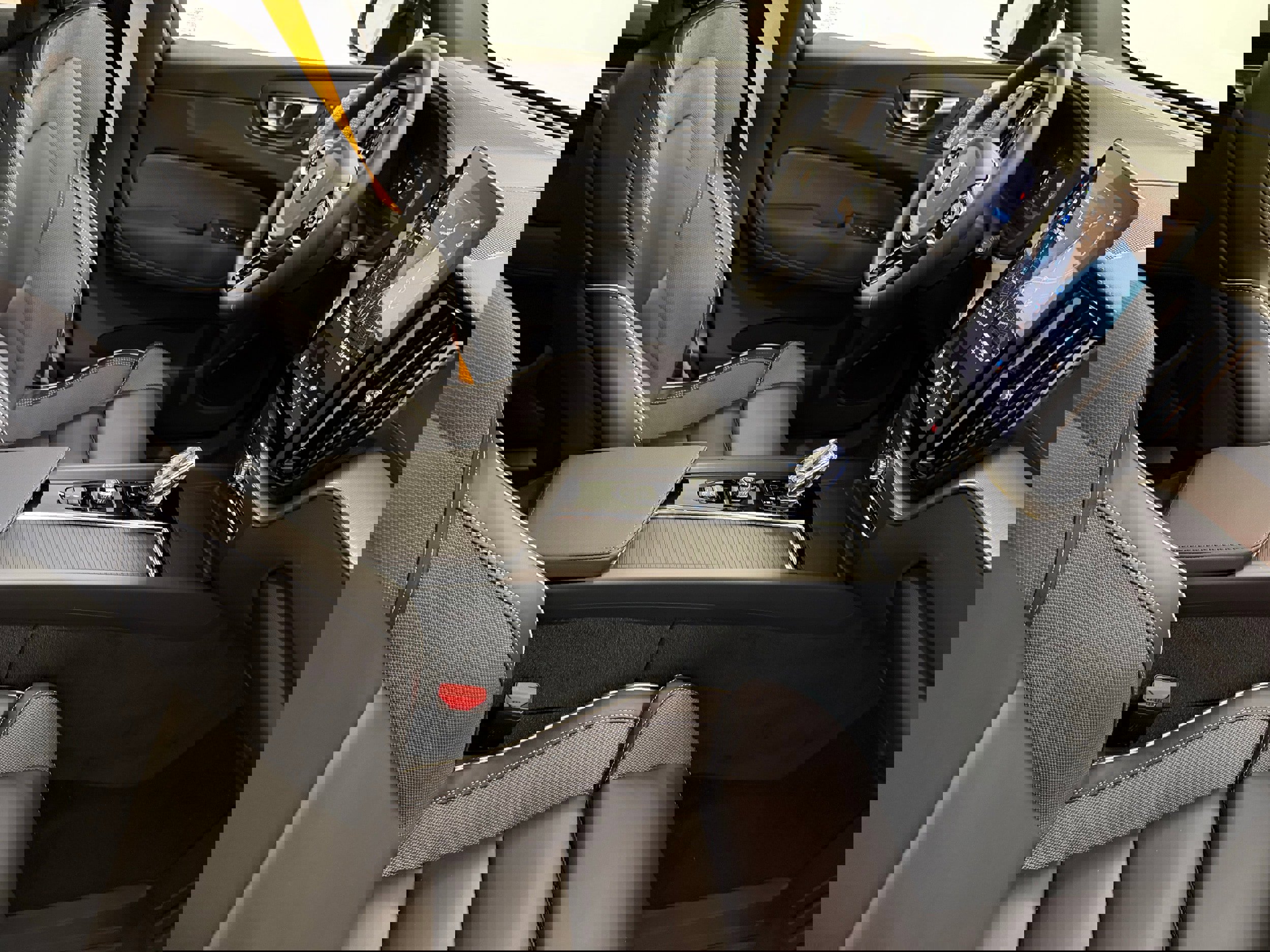 New 2026 Volvo XC60 T8 Polestar image 38