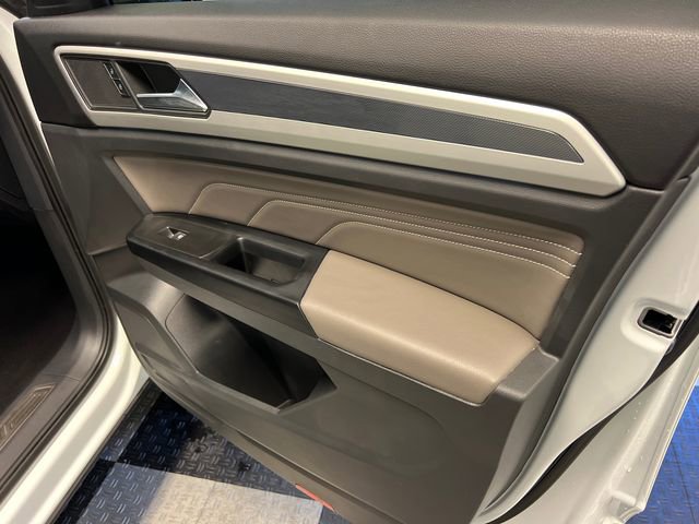 Used 2021 Volkswagen Atlas Cross Sport SEL FWD image 12