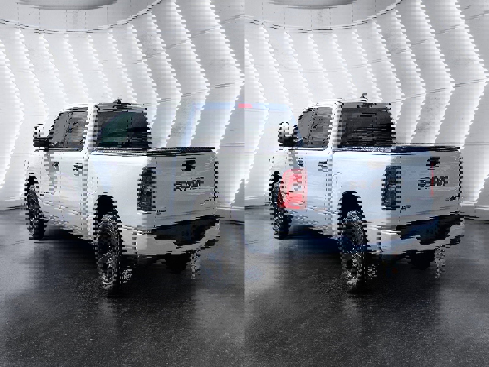 Used 2025 RAM 1500 Tradesman w/ Night Edition image 4