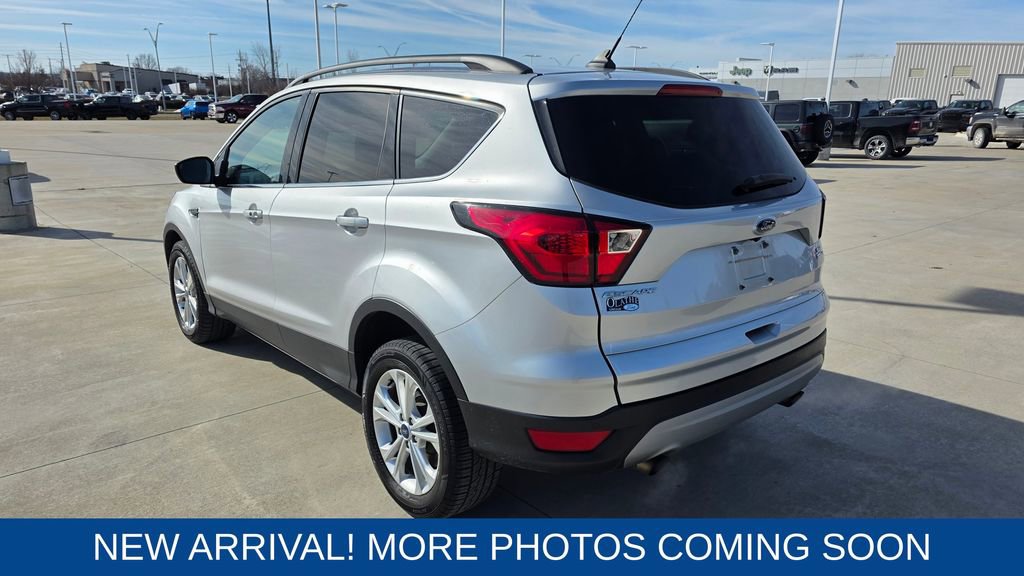 Used 2019 Ford Escape SEL image 3