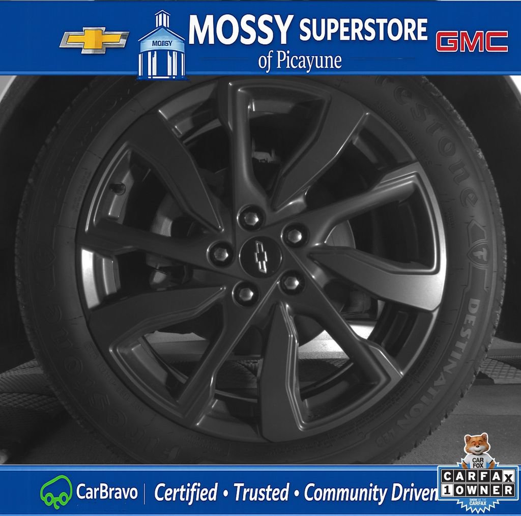 Certified 2022 Chevrolet Equinox RS w/ RS Leather Package FWD image 12