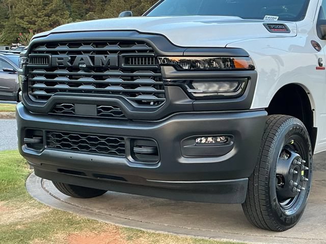 New 2027 RAM 3500 Tradesman AWD/4WD image 10