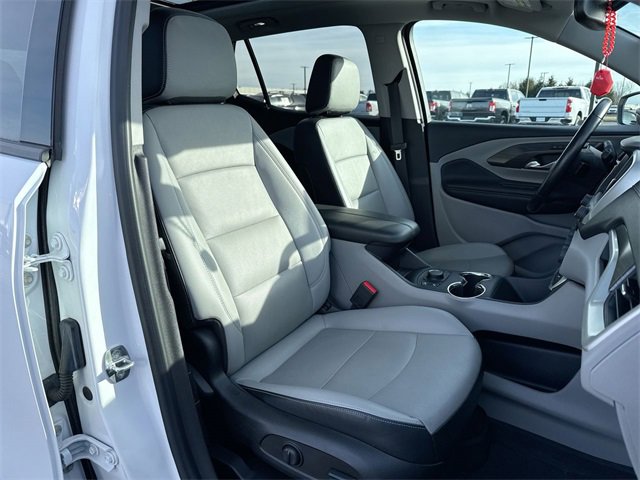 Used 2022 GMC Terrain SLT w/ Infotainment Package II image 25