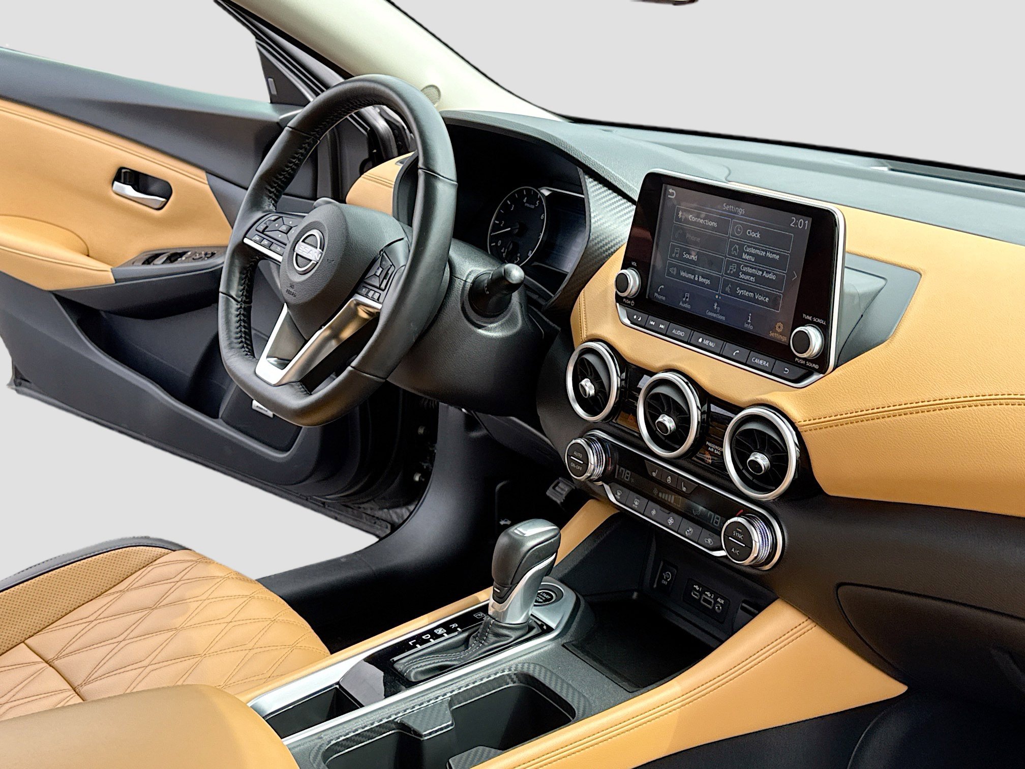 Used 2025 Nissan Sentra SV w/ SV Premium Package image 5