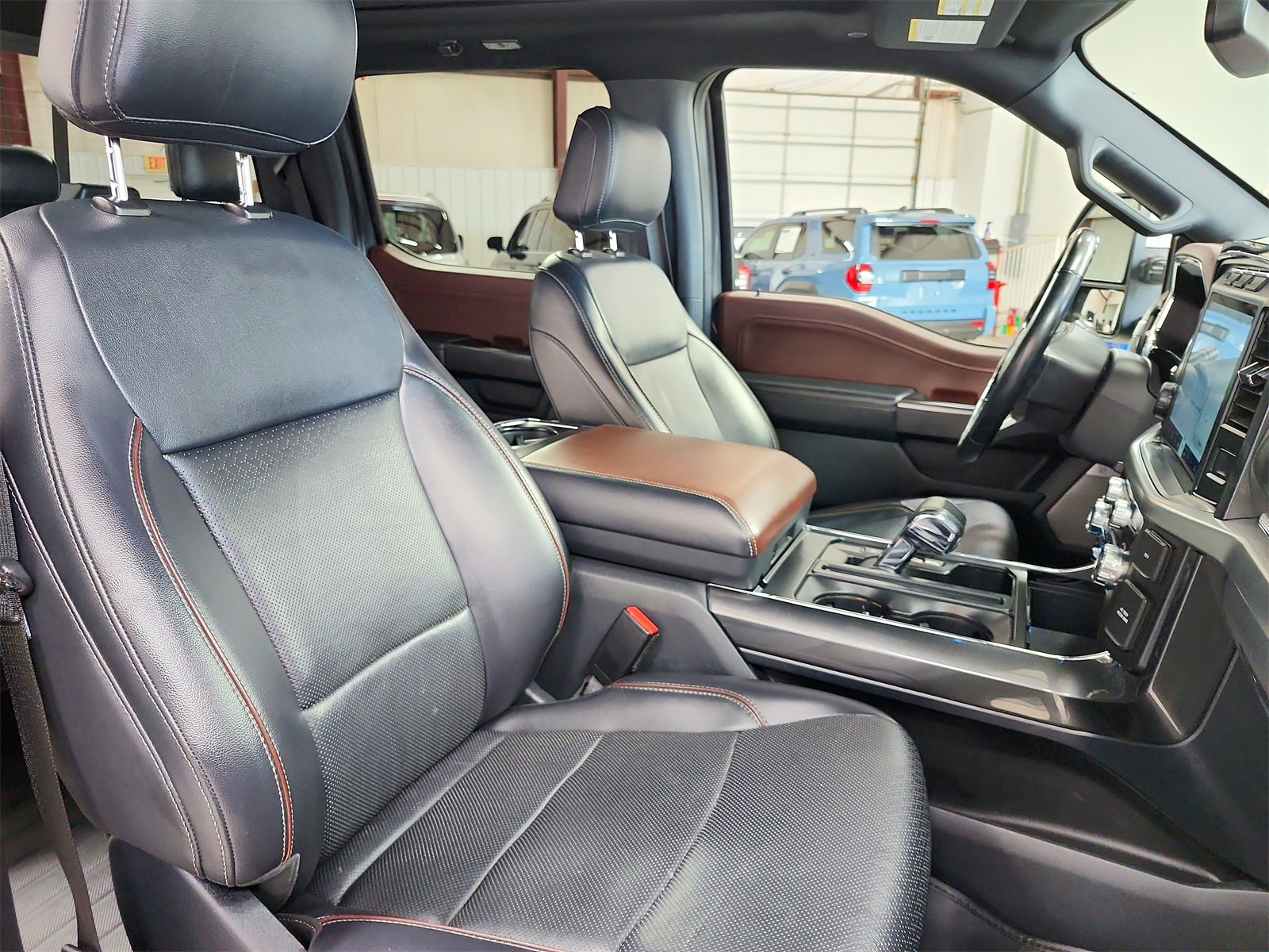 Used 2021 Ford F150 Lariat w/ Equipment Group 502A High image 43