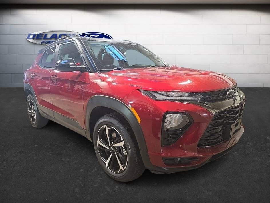 Used 2022 Chevrolet TrailBlazer RS w/ Technology Package image 7