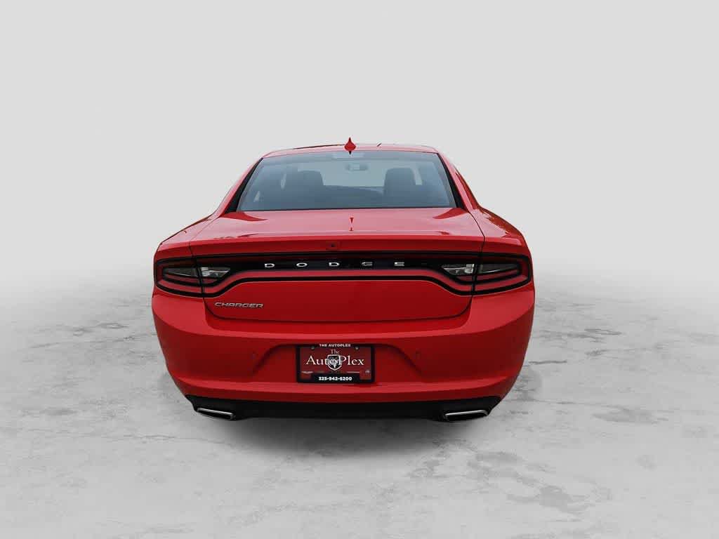 Used 2023 Dodge Charger SXT RWD image 7