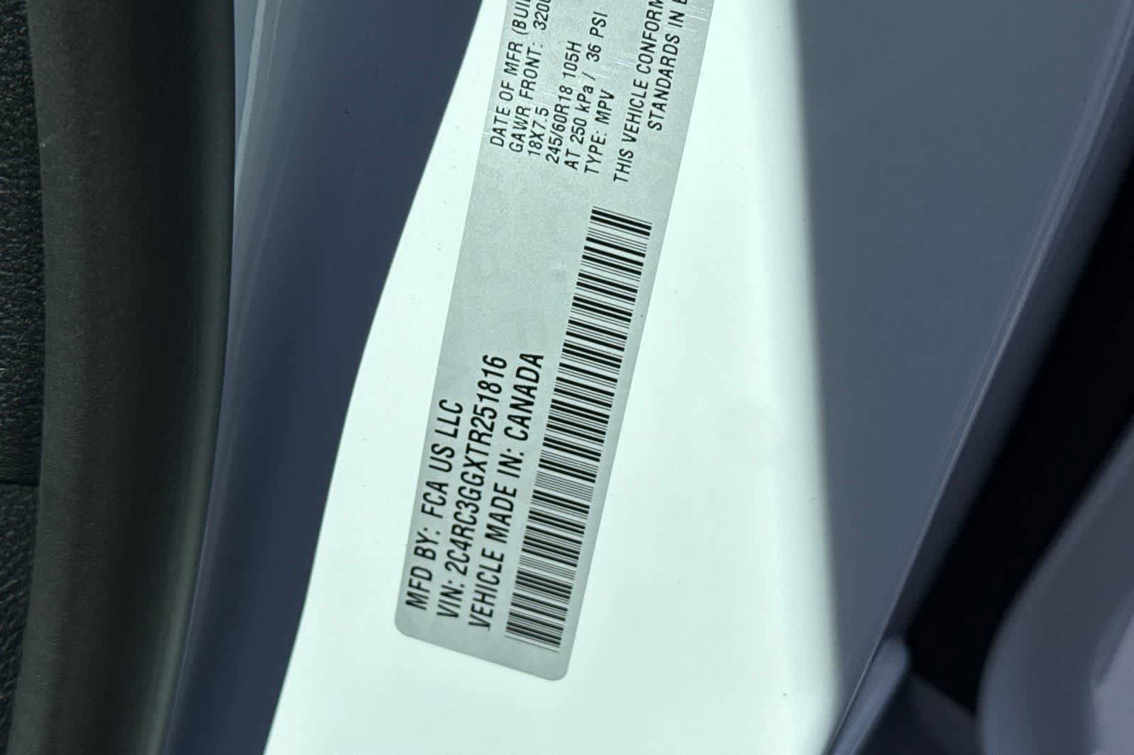 New 2026 Chrysler Pacifica Limited AWD/4WD image 33
