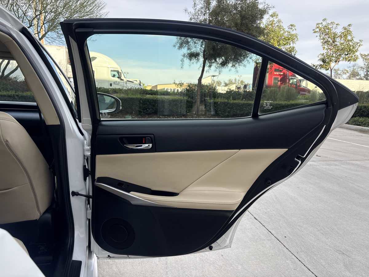 Used 2015 Lexus IS 250 image 13