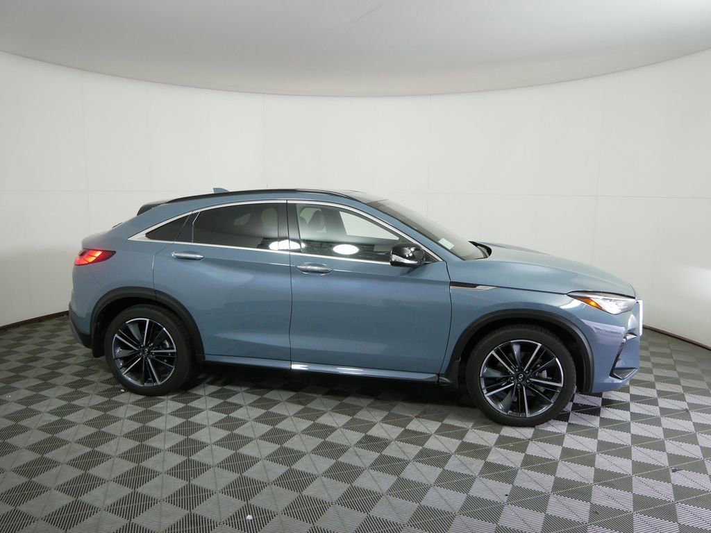 Certified 2025 INFINITI QX55 Luxe w/ Cargo Package image 2