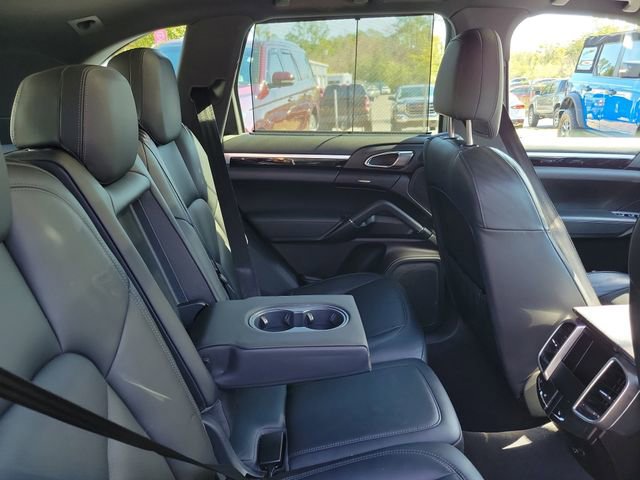 Used 2016 Porsche Cayenne image 31