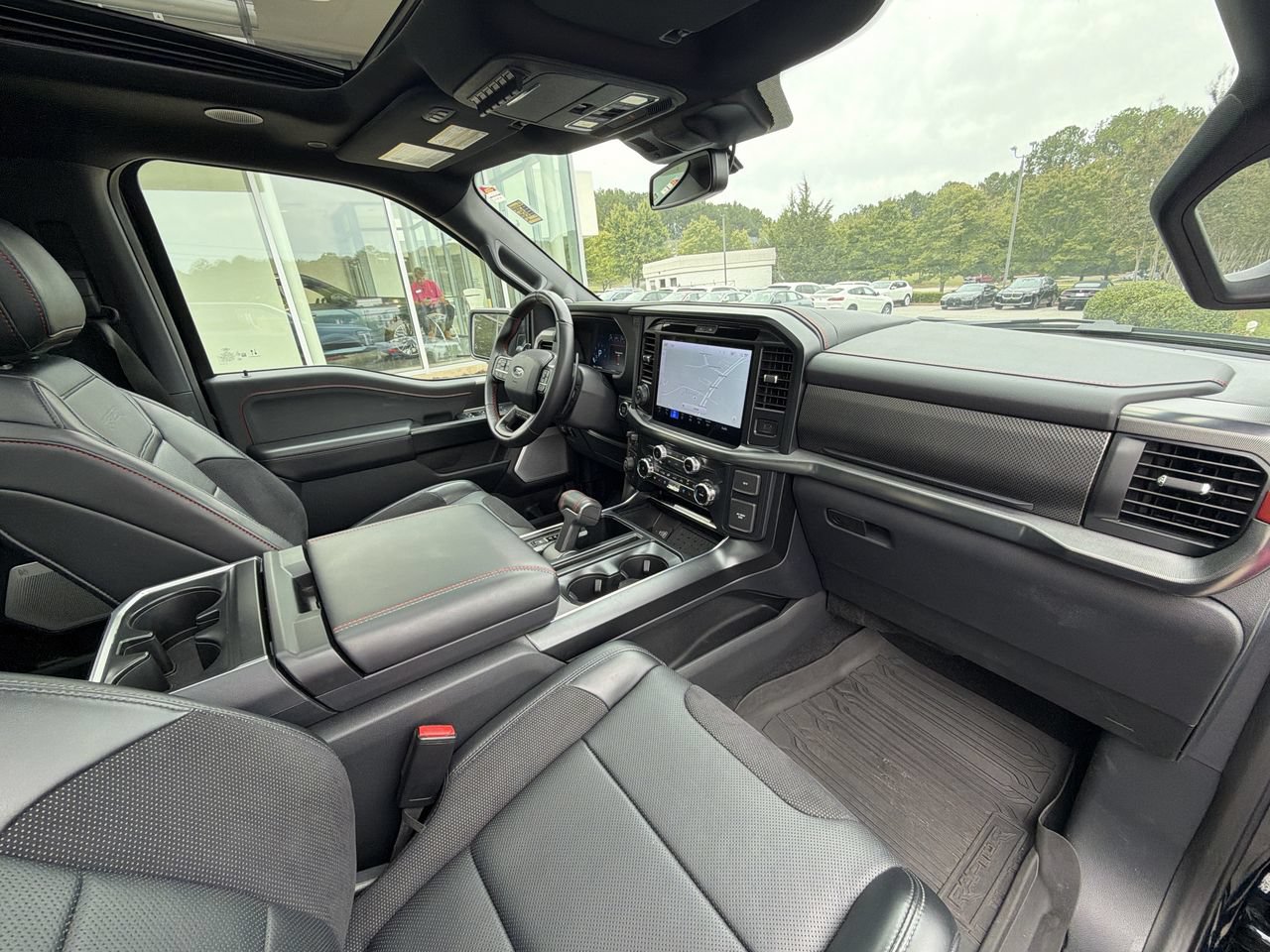 Used 2025 Ford F150 Raptor AWD/4WD image 36