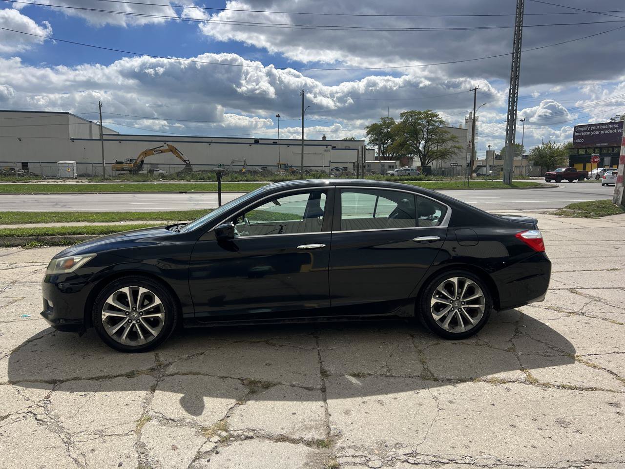 Used 2014 Honda Accord Sport image 9