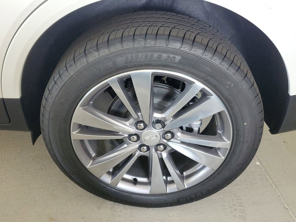 New 2026 Cadillac XT5 Premium Luxury w/ Driver Assist Package FWD image 5