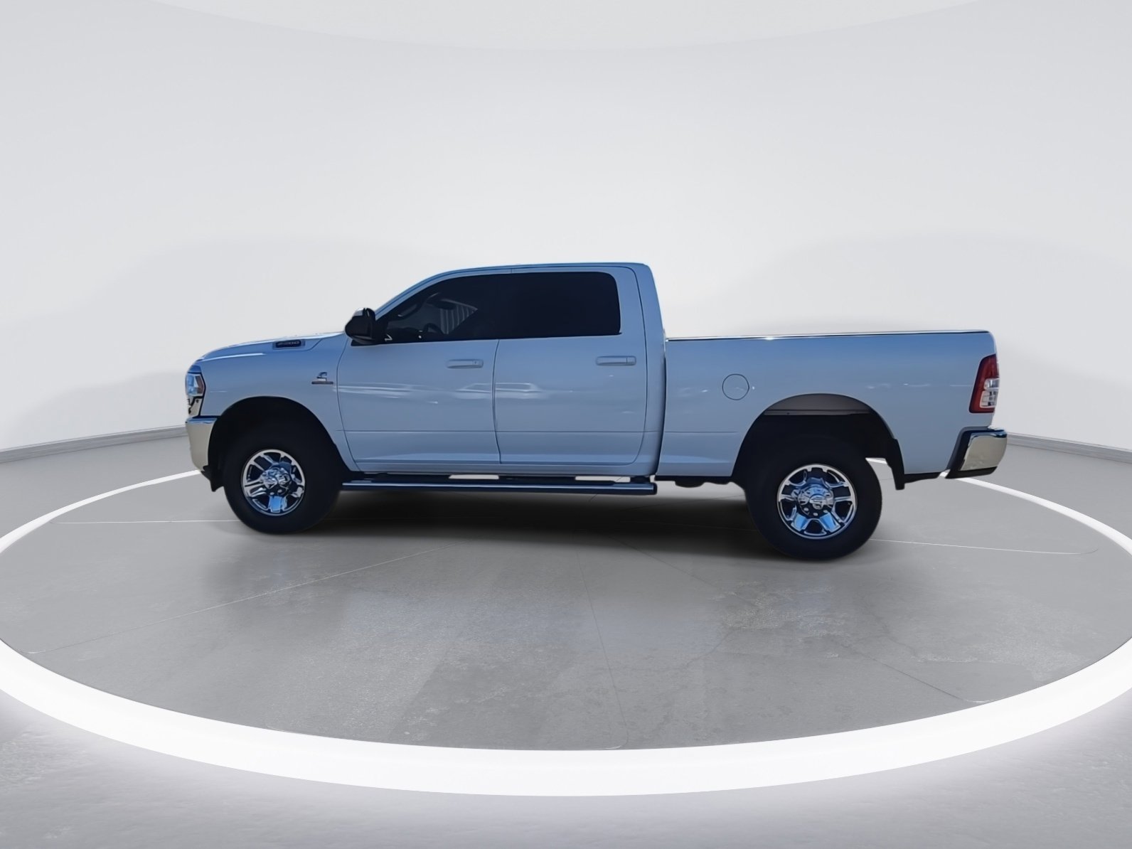 Certified 2022 RAM 2500 Big Horn image 5
